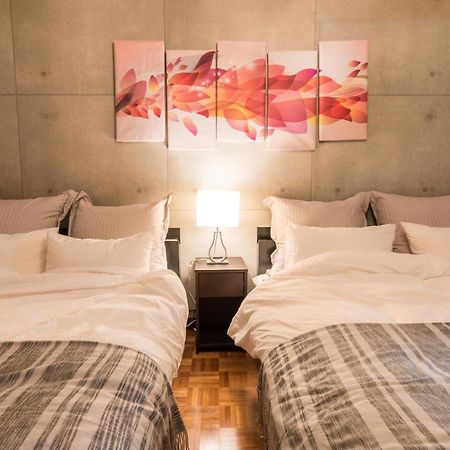 Teradaya Osaka Ryokan 150m2 寺田屋大阪旅館 your own property sweet home in Osaka Eksteriør billede